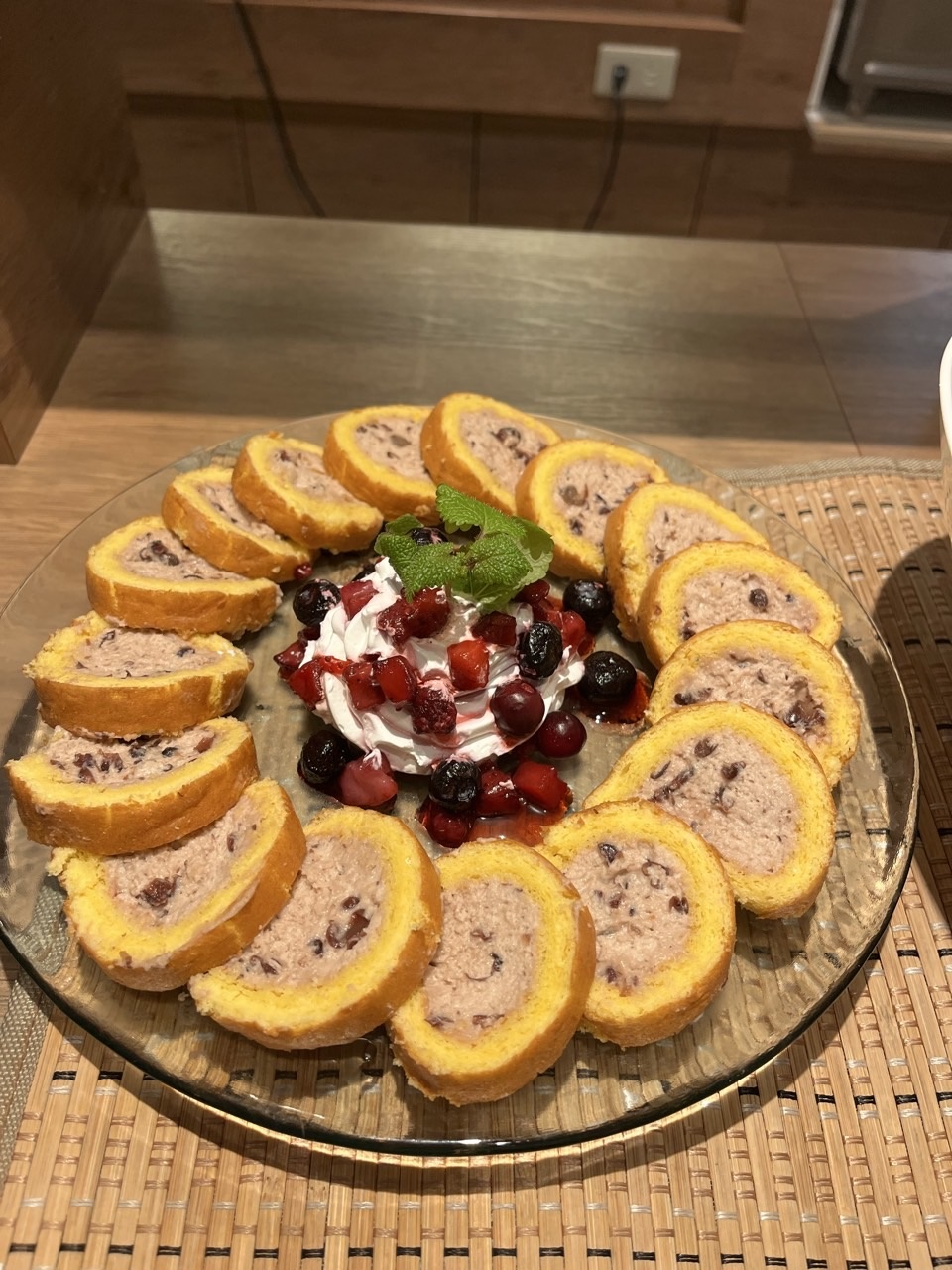 【 朝食バイキング  】ロールケーキ