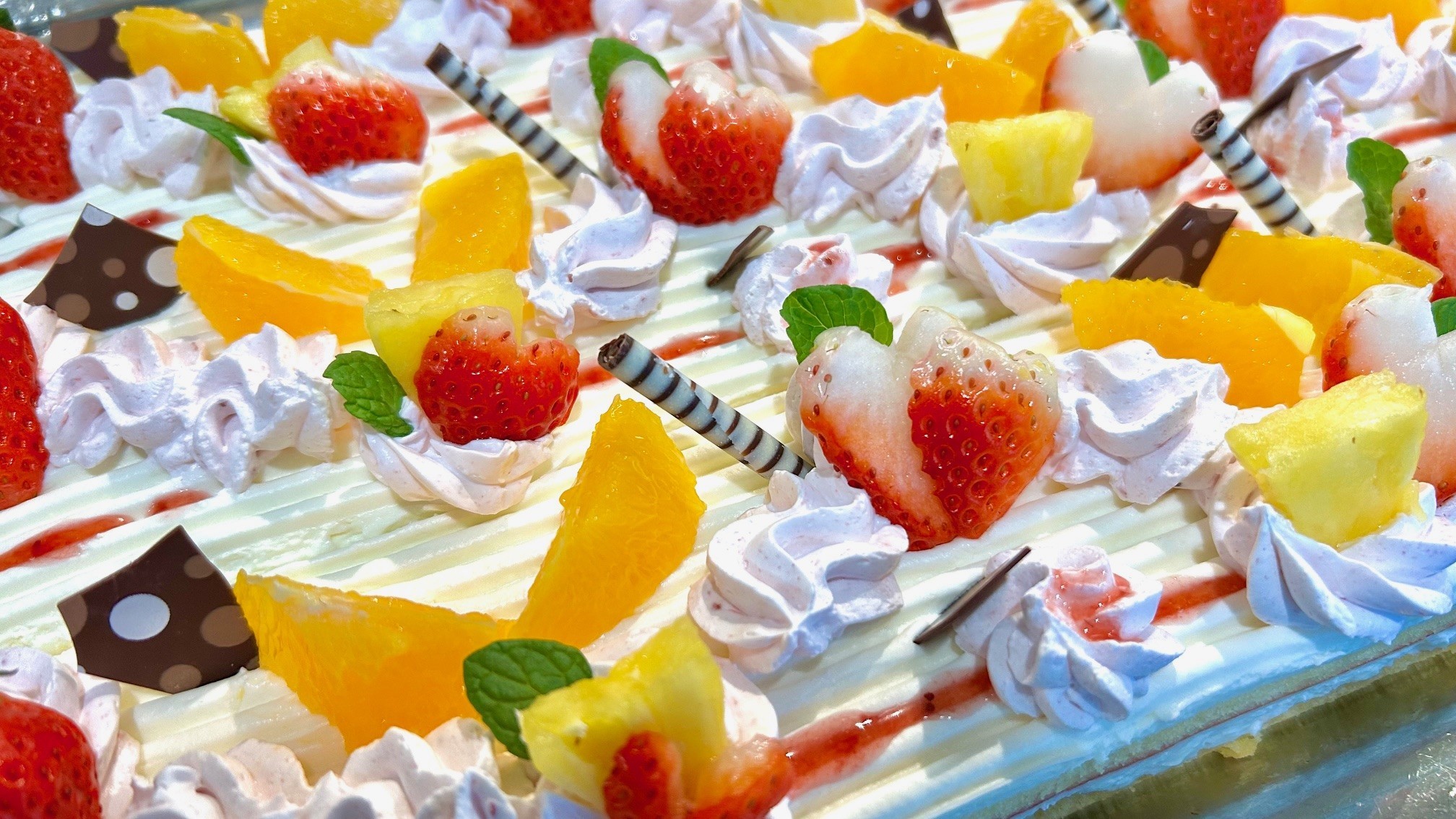 ◇週末バイキング◇ホールのケーキ