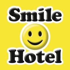 スマイルロゴマーク♪こちらを目印にお越しください♪