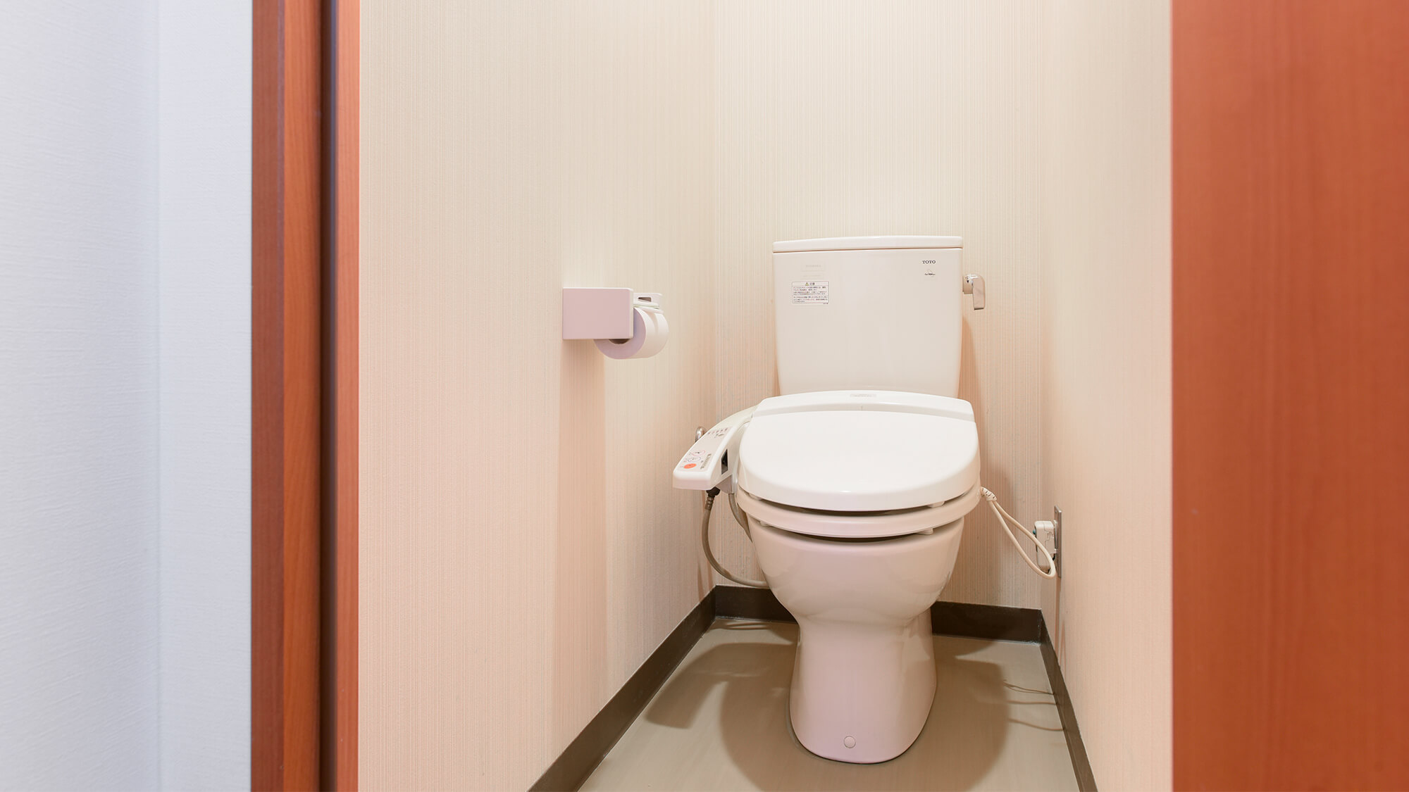 本館・ゆったり贅沢な和洋室