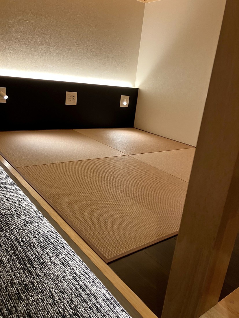 ロフトダブル　３～４名ルーム　禁煙