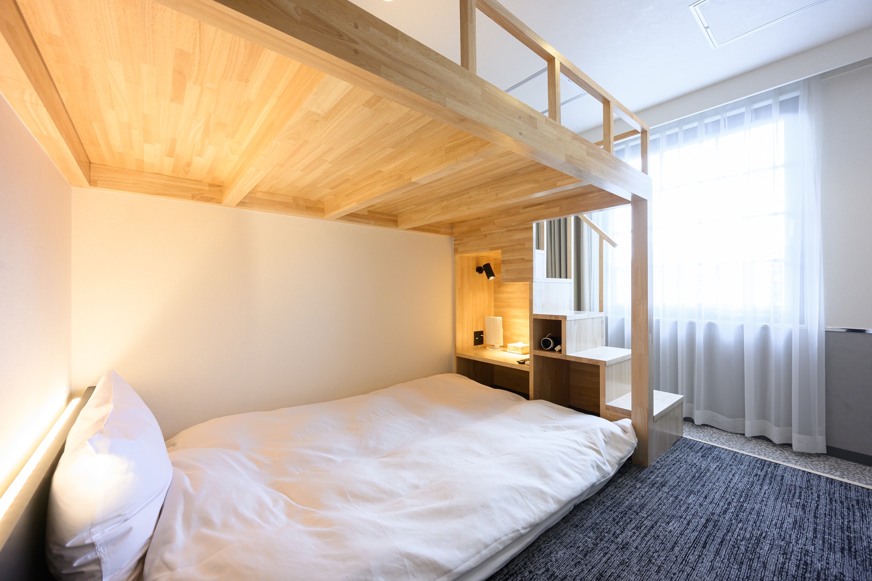 ロフトダブルルーム例　禁煙