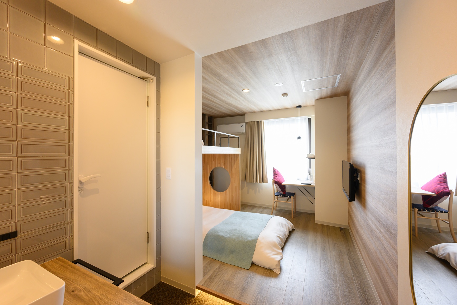 ロフトセミスイートルーム例　禁煙