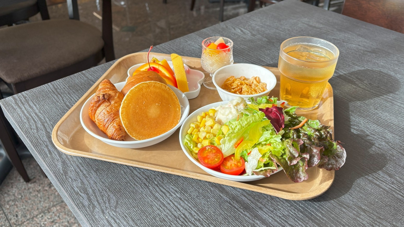 【楽天トラベルサマーSALE】モノレール安里駅前の好立地！国際通り徒歩3分【朝食付】