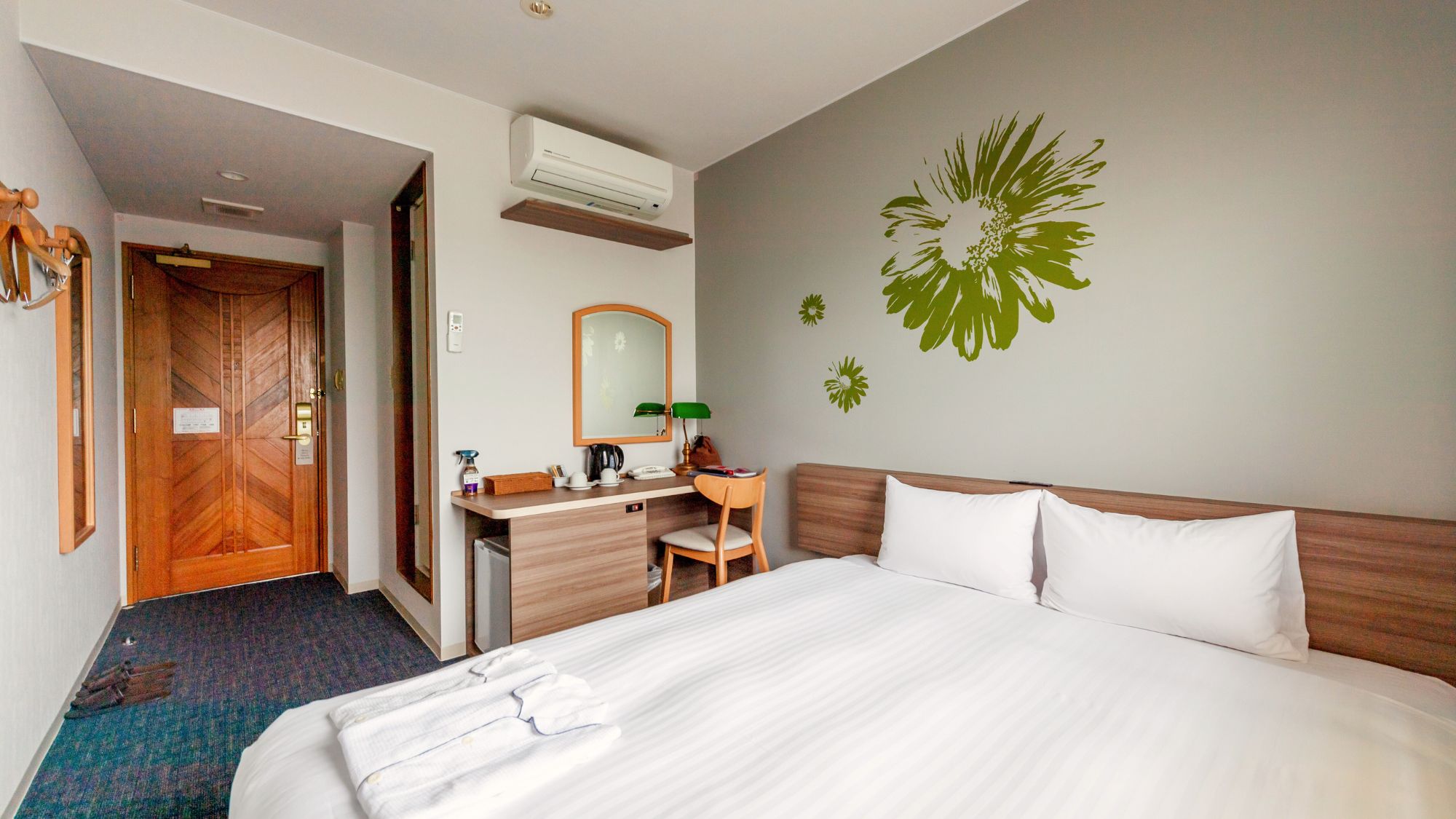 【コンフォートダブル】