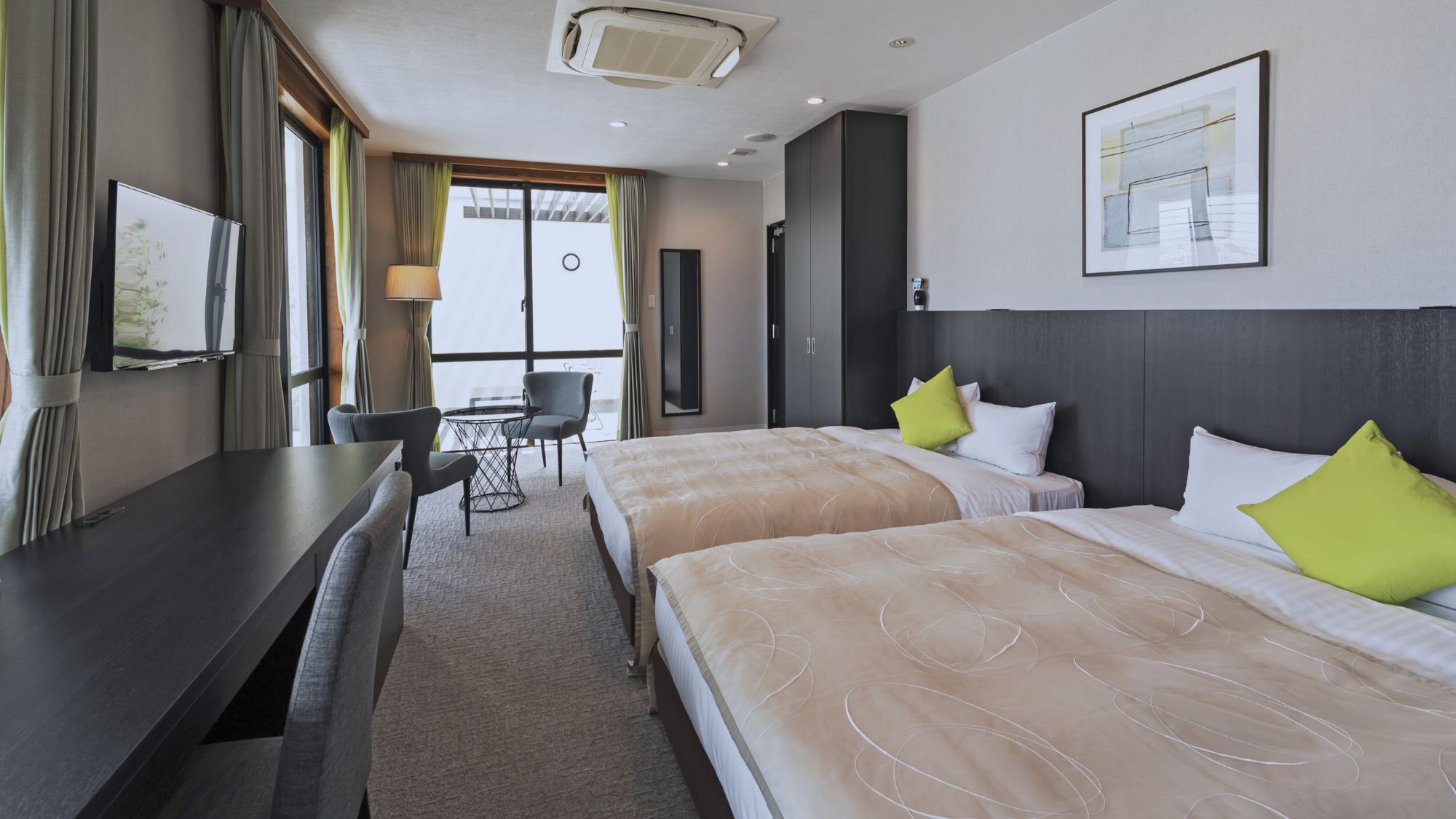 【禁煙】デラックスツイン30㎡（本館ステーションウィング）  