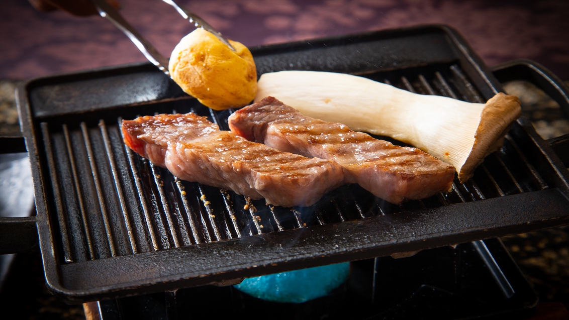 【大人の一人旅｜会場食】前沢牛や地元食材など6種の特選食材から選べるメイン3品＋郷土の懐石膳