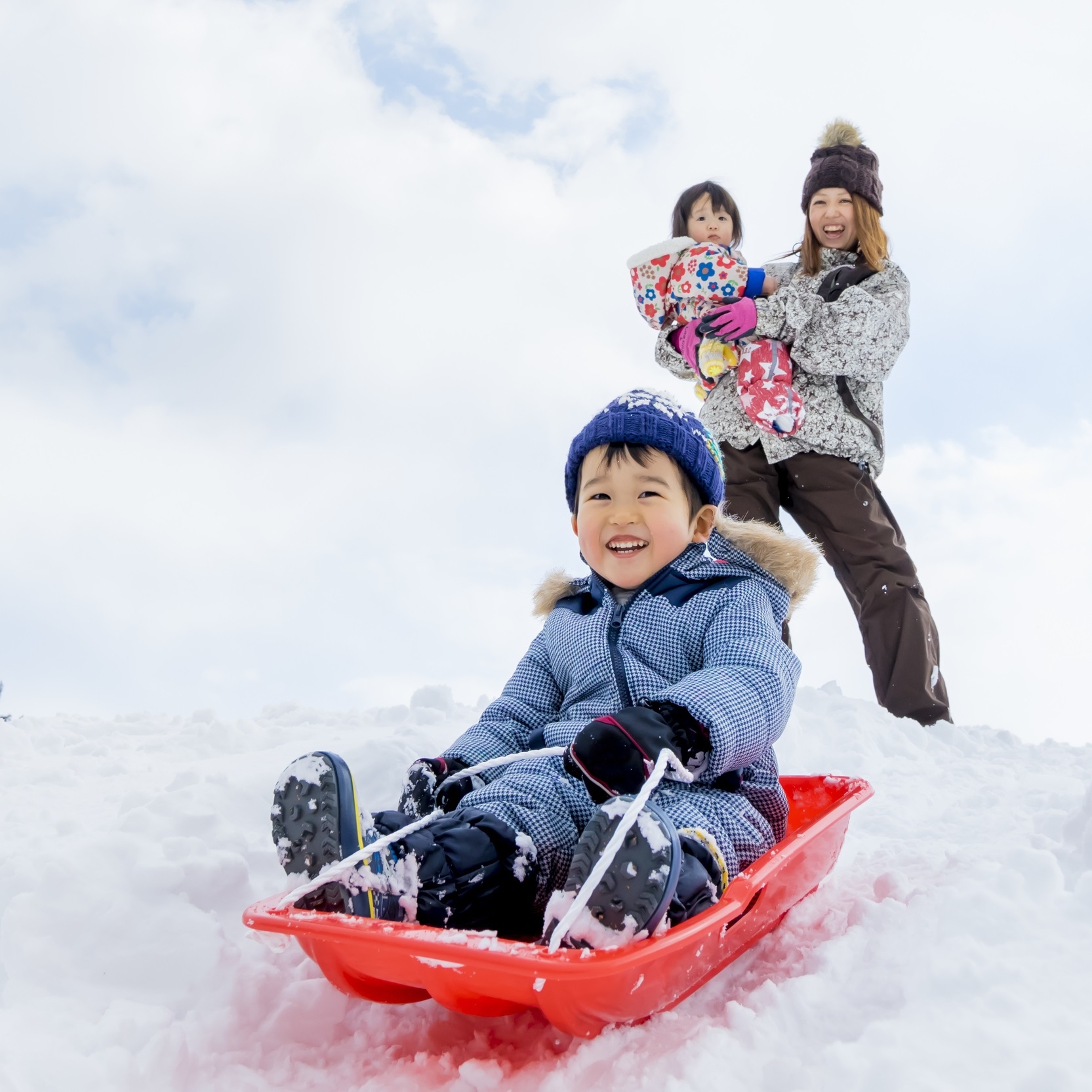 【リフト券・朝食付】 無料送迎バスで、ホテル玄関からスキー場に直結！スキー＆スノボ雪遊びプラン