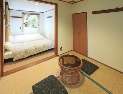 Japanese-Western style room