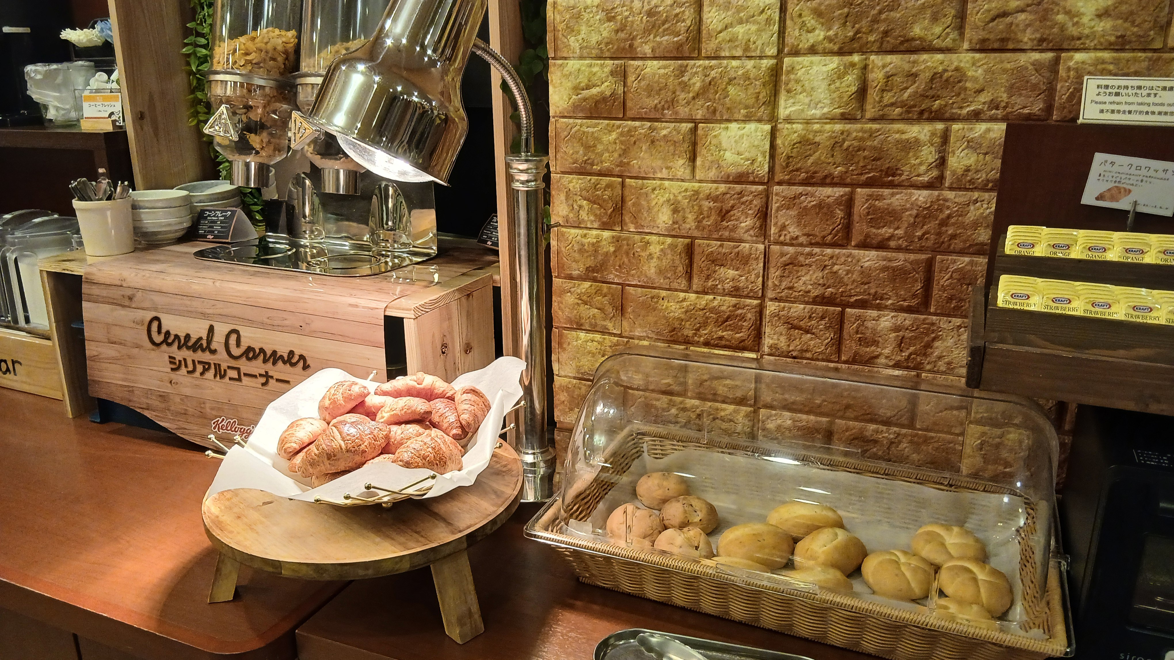 ◆ バイキング朝食コーナー ◆