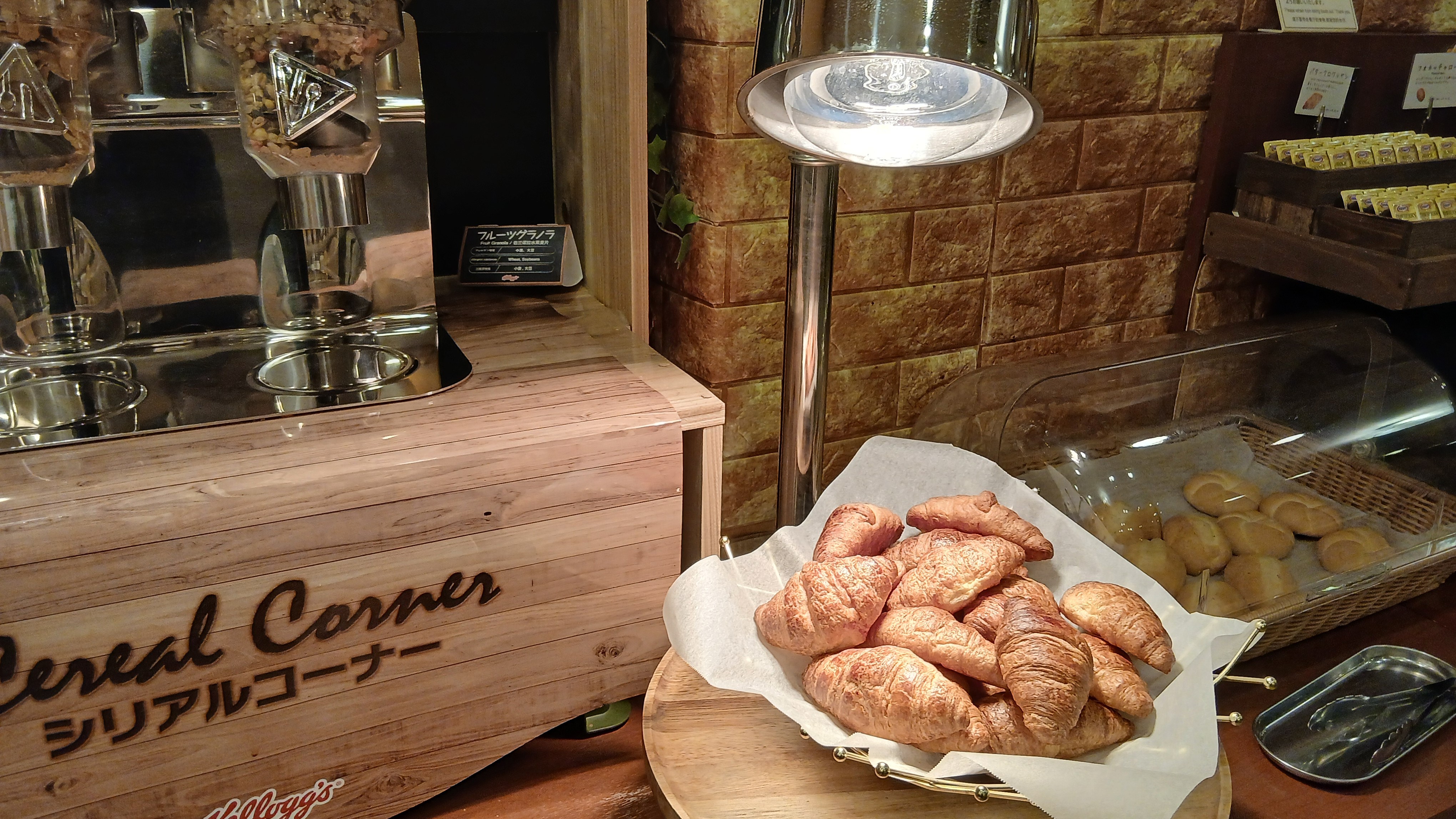 ◆ バイキング朝食コーナー ◆