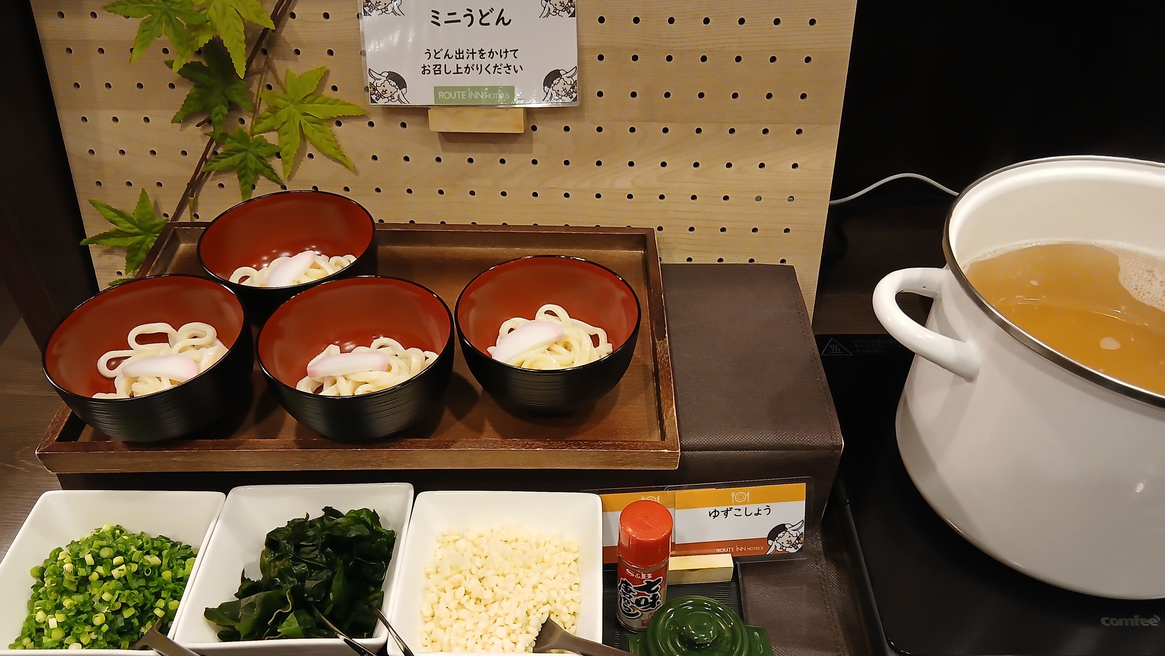 ◆ バイキング朝食コーナー ◆