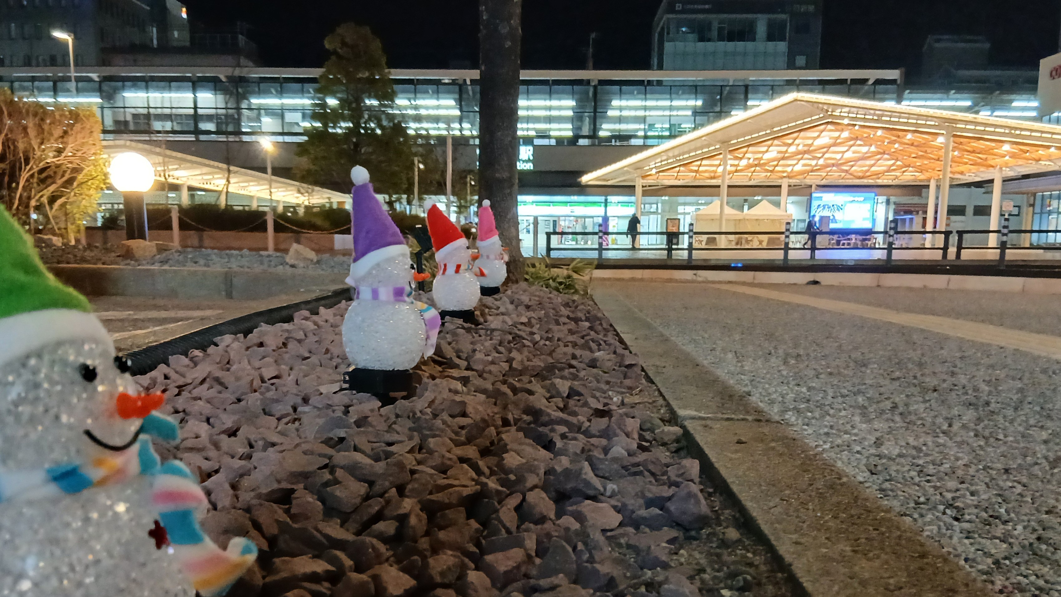 ◆ 当ホテルからのJR佐賀駅 ◆