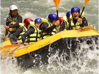 大迫力のラフティングをお楽しみください♪