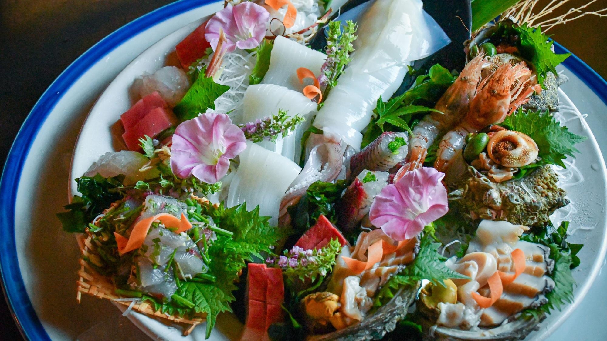 【白いか・岩牡蠣・のどぐろ】厳選素材を贅沢に味わう夏の極み「波の華会席」オールインクルーシブ