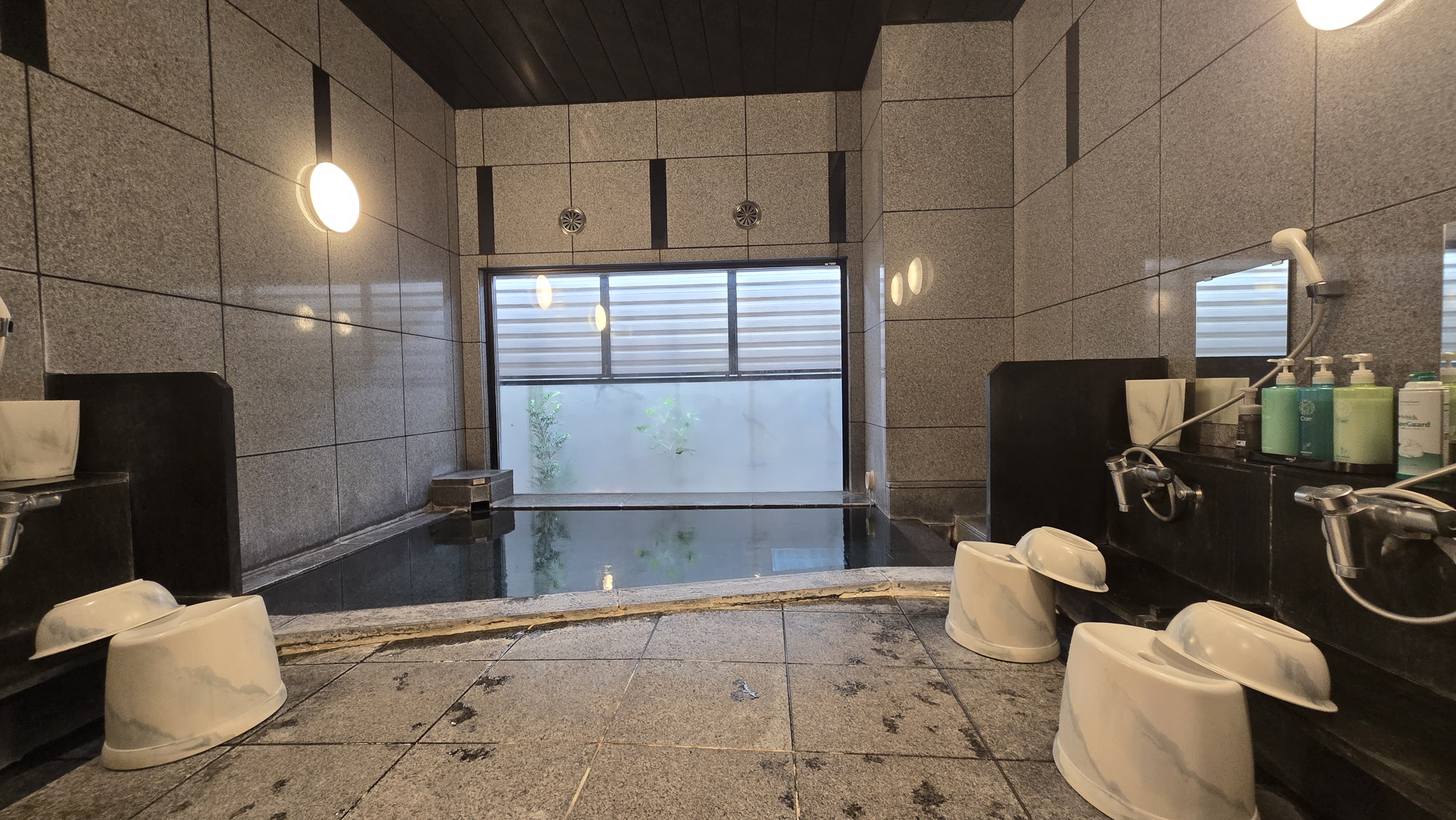 男性大浴場