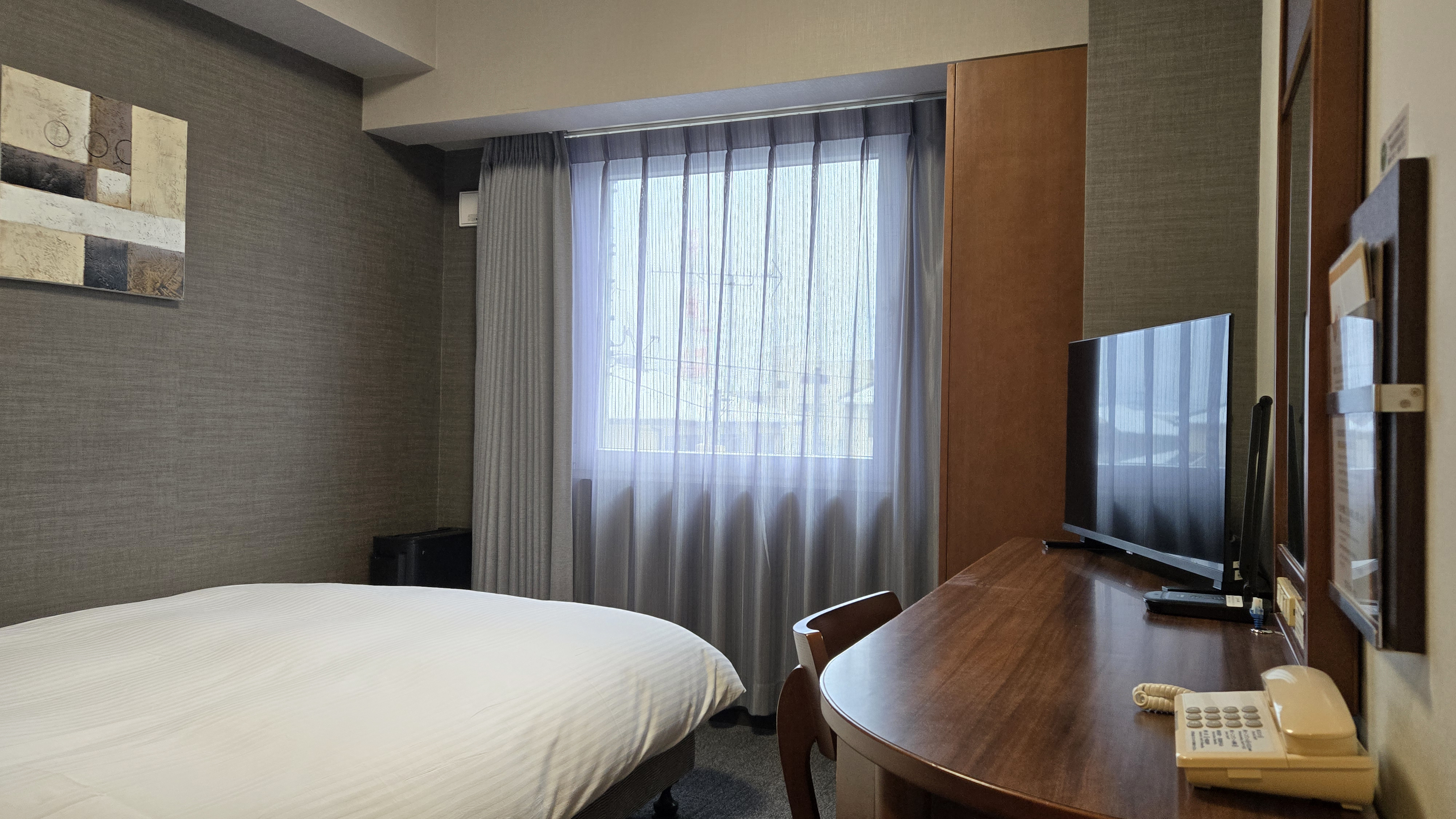 スタンダードセミダブルルーム2