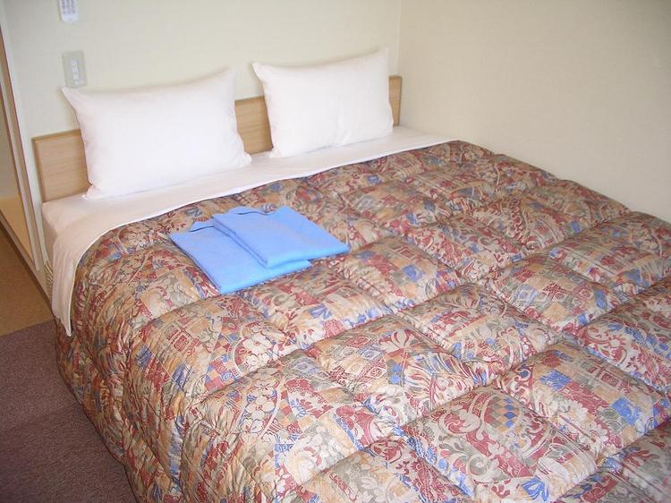 160 double bed