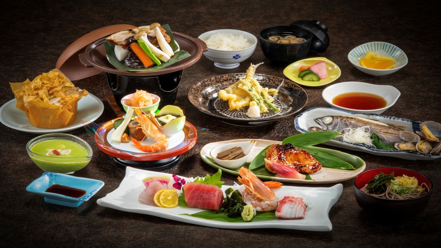 「板長特選」旬の味覚と厳選食材でおもてなし】夕朝食2食付きプラン◎北投石の岩盤浴料込！