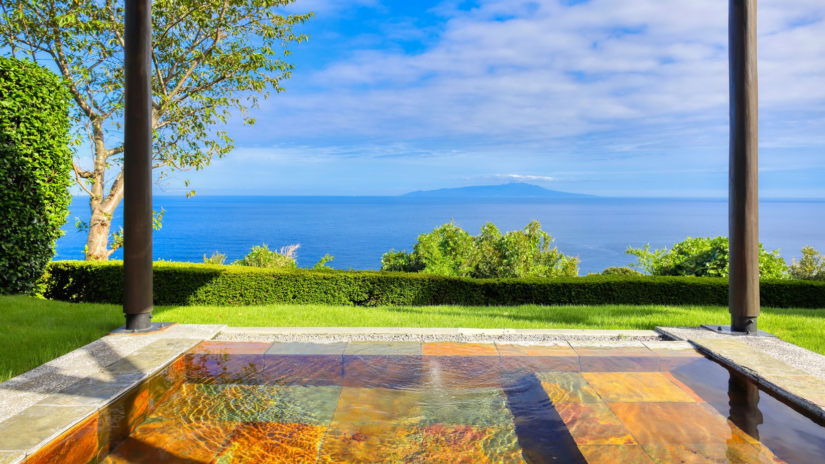 【二階屋和室】十日夜 高濃度炭酸泉＆温泉露天風呂付離れ