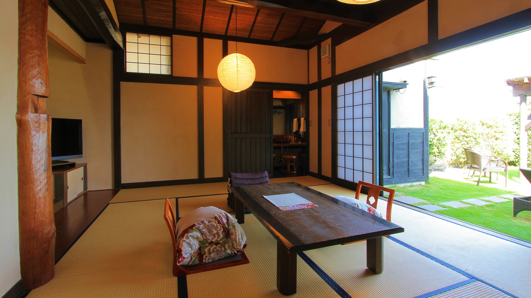 【二階屋和室】十日夜 高濃度炭酸泉＆温泉露天風呂付離れ