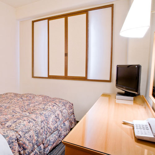 Standard single room (10 square meters)