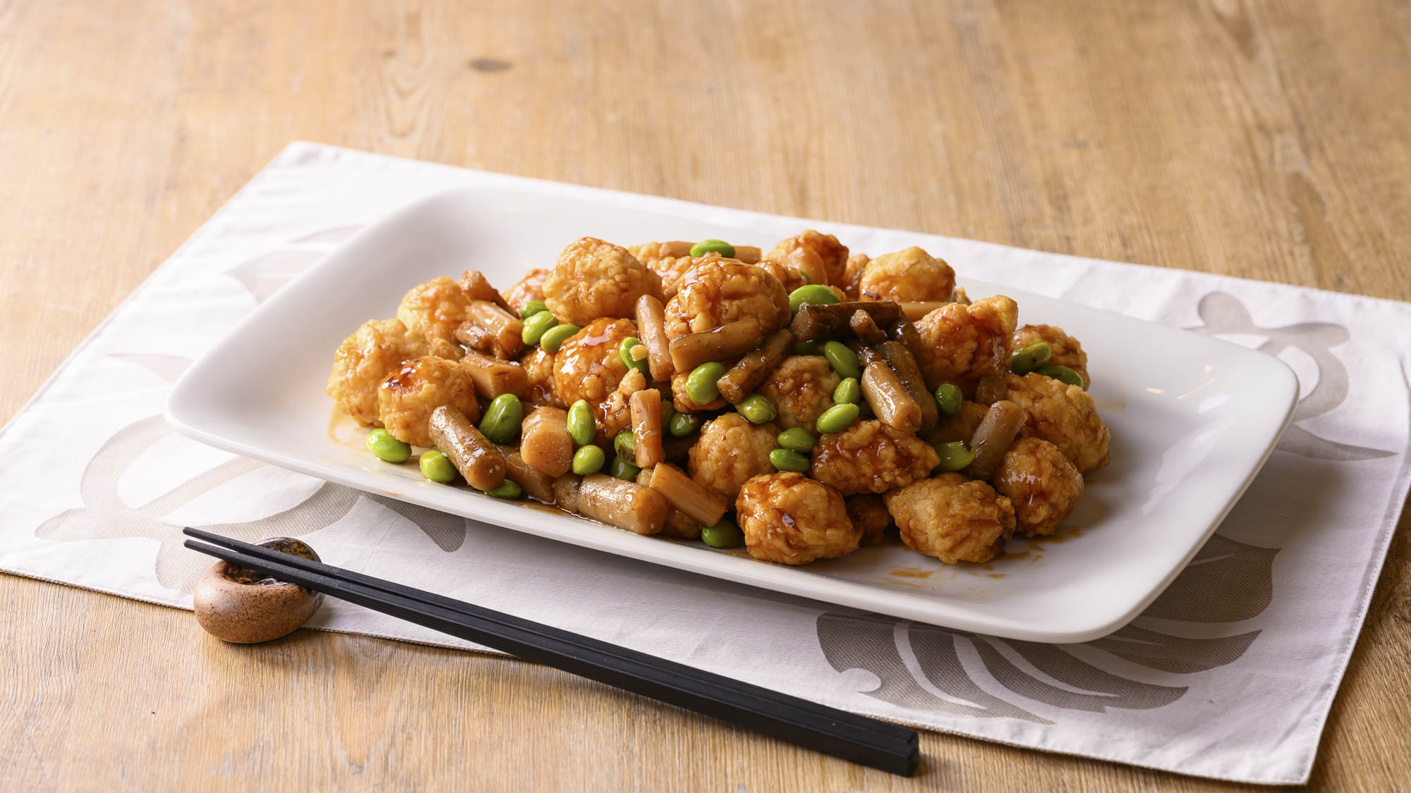 【新山口限定】長州どりに甘辛いタレが絡んだ、山口県民のソウルフード"チキンチキンごぼう"