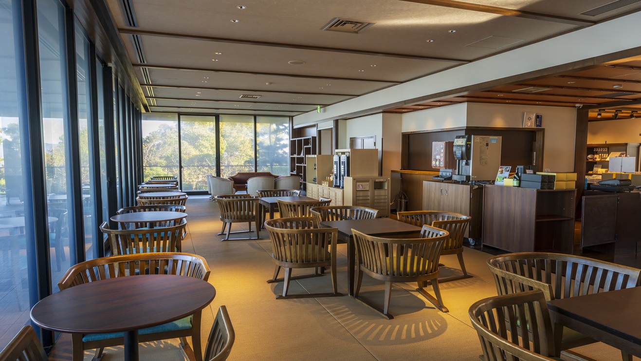 【らうんじ/白帆】