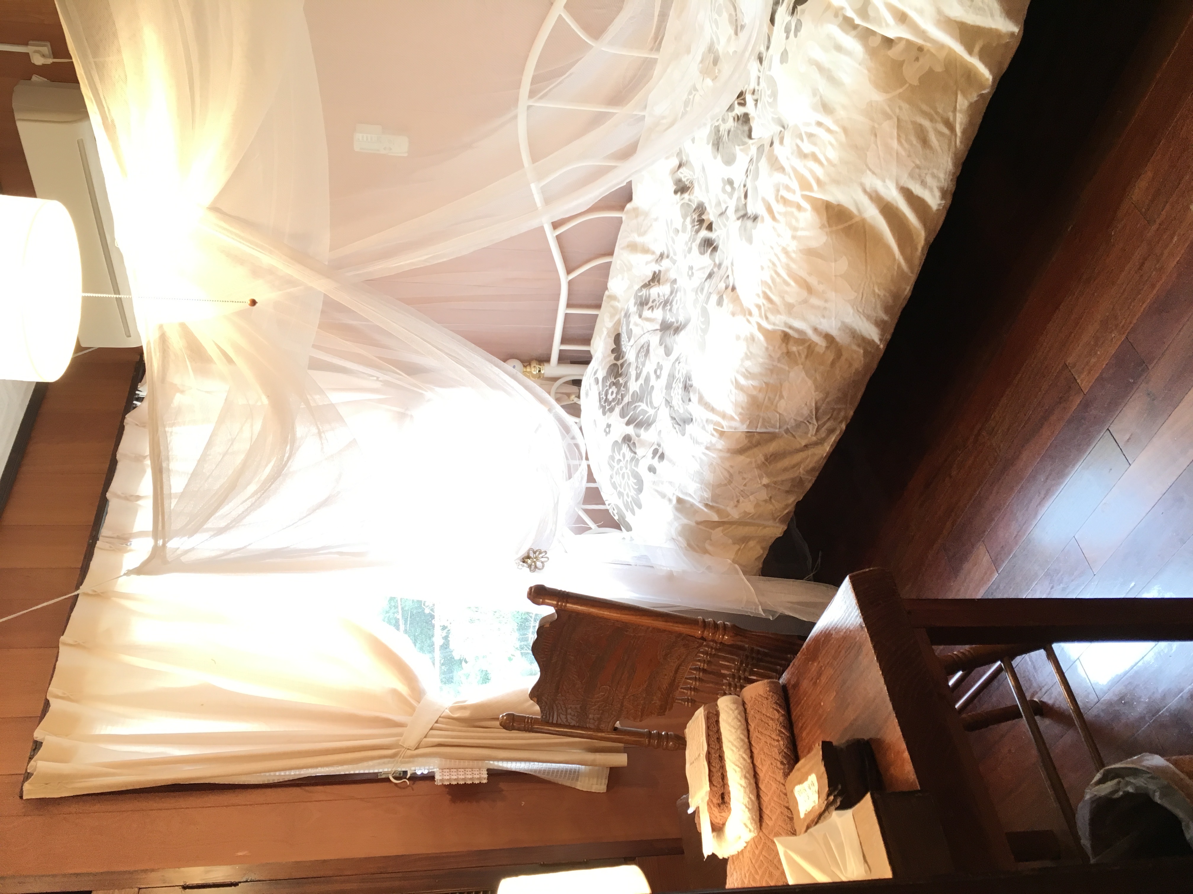 Room1 シングル個室　お姫様ベッド★プチ贅沢なお部屋