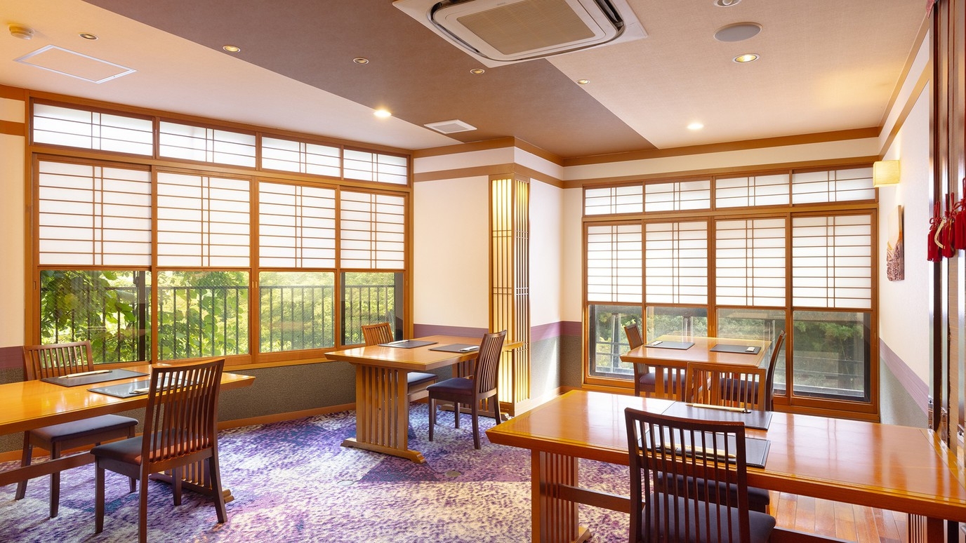 【吉祥夏便り】清流の女王　旬の鮎を味わう会席＆夏を満喫！鶴仙渓川床で納涼体験