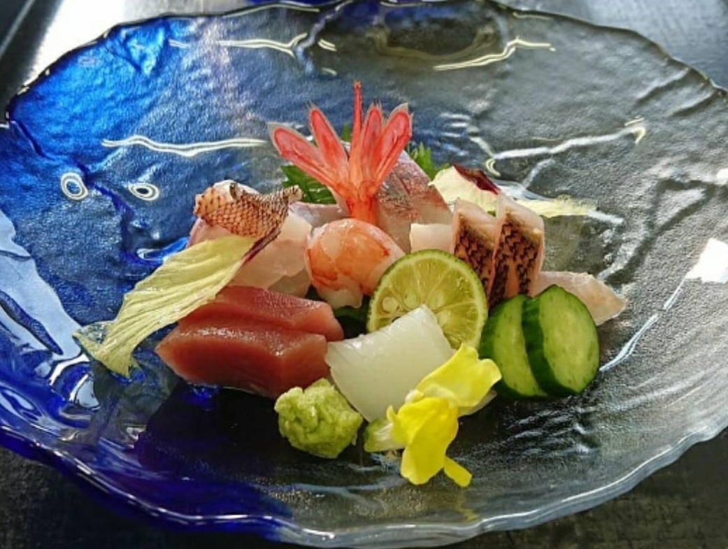 琴引浜で海水浴と季節の味覚を満喫！砂の館お任せ！夏の会席プラン