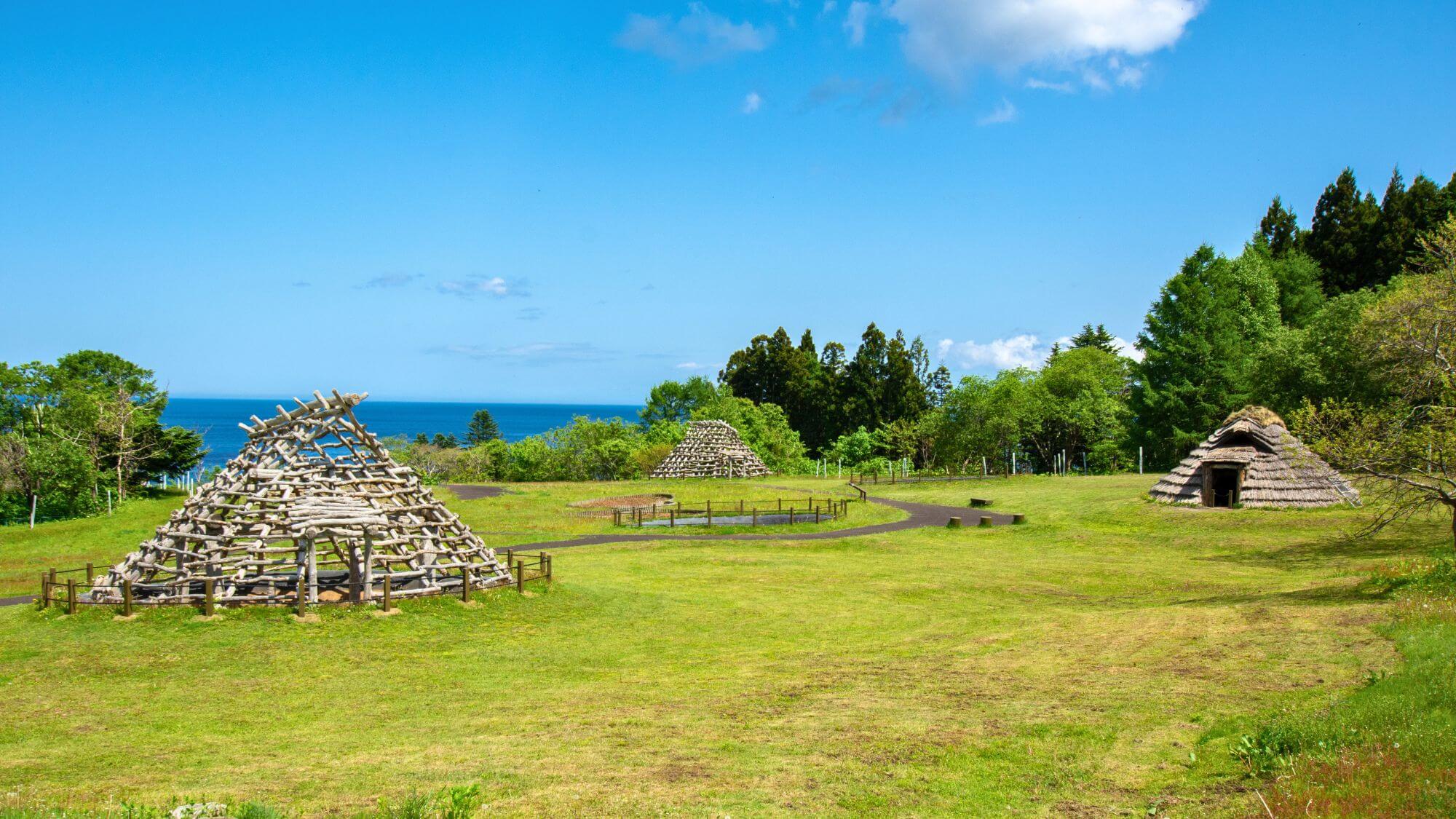 【大船縄文遺跡】当館から車で約5分。広い空の下、遺跡を散策して楽しめます。