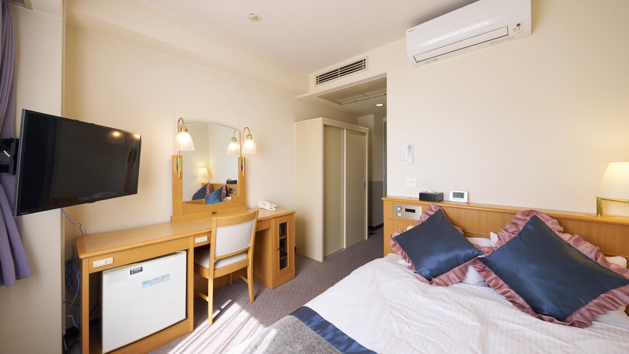 レギュラールーム