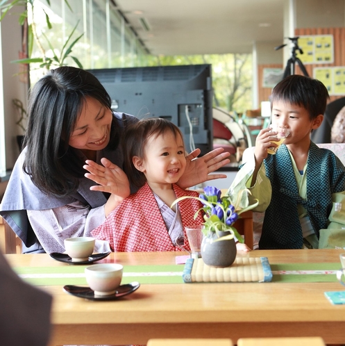 家族みんなで楽しく過ごして下さい。お子様の浴衣もございます。（添い寝幼児にはゆかたはつきません）