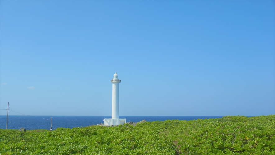 読谷村の残波岬灯台