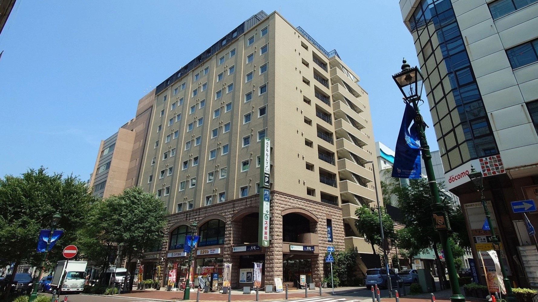 ホテルルートイン横浜馬車道外観（みなとみらい線「馬車道駅」５番出口より徒歩3分です）