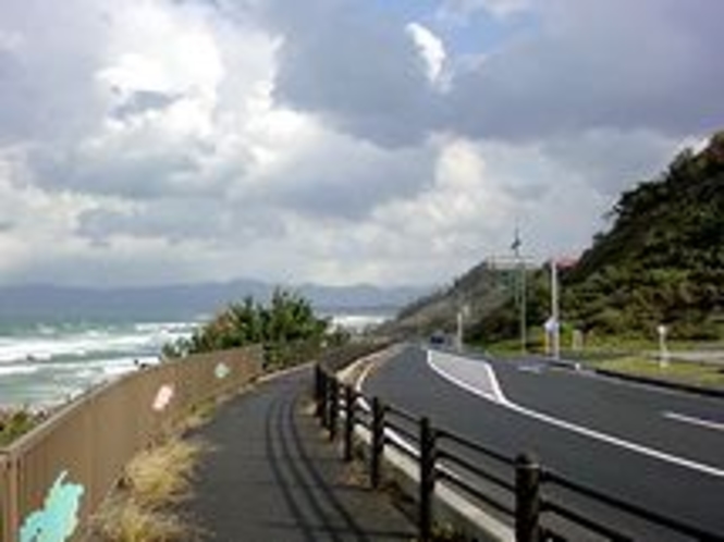 道の駅『キララ多伎』からの「キララビーチライン」は、人気のドライブスポット☆出雲大社までの近道