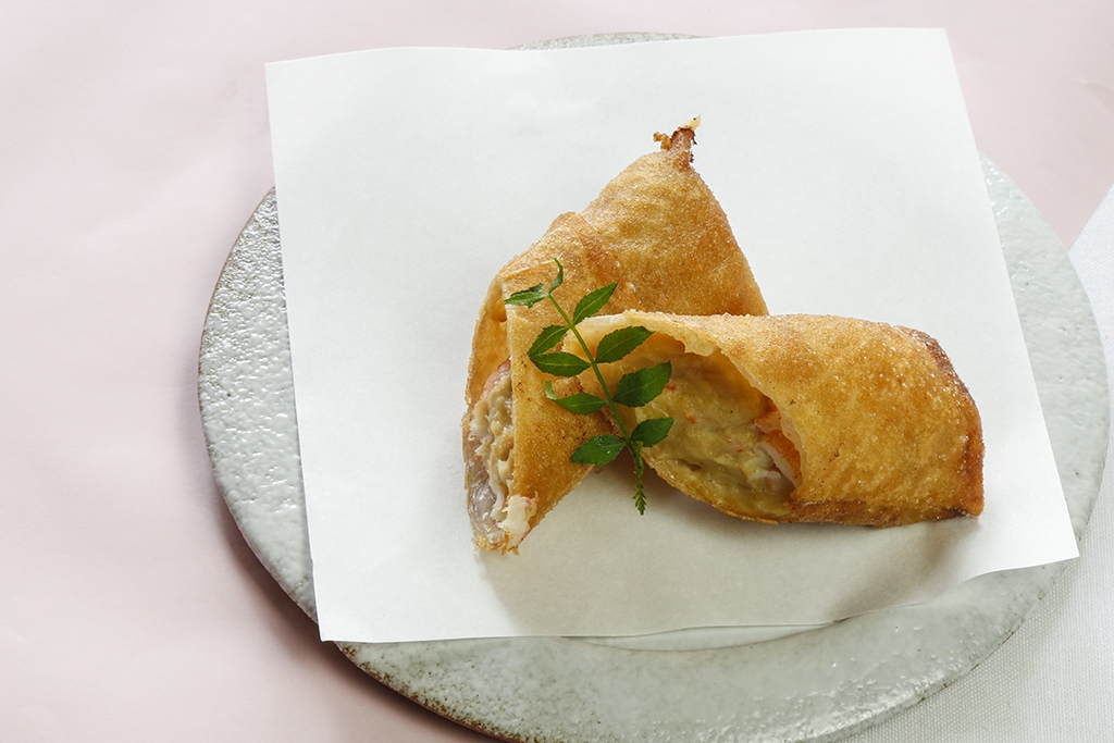 ボリューム充実の春霞（はるかすみ）香住ガニ会席プラン