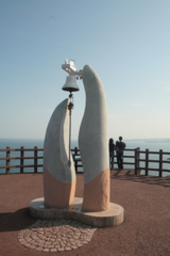 クルスの海の鐘