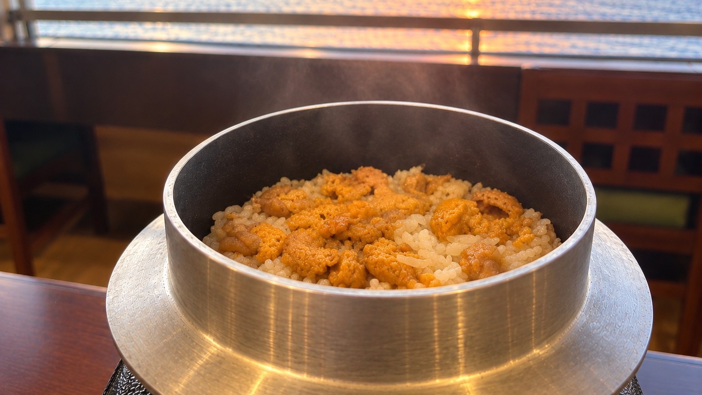 ◇現地決済のみ【ウニ釜めし付】 ウニと海の幸尽くし♪ お食事はオーシャンビューの食事処で＜夕朝食付＞