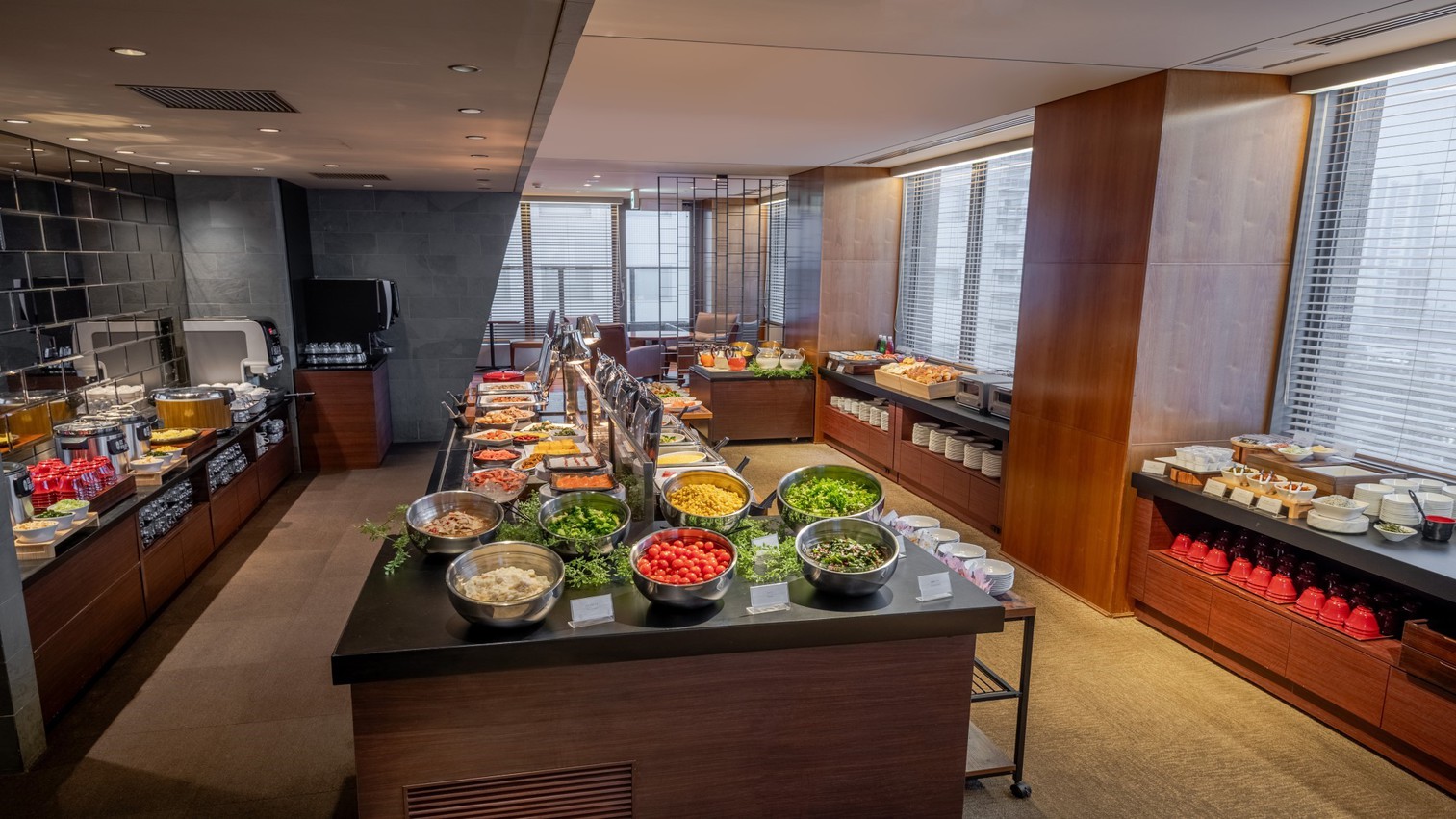 朝食ビュッフェ1