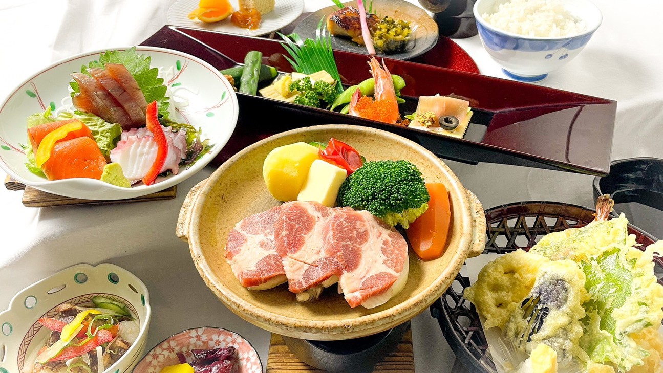 卓球３０分＋別館つくばの湯２Day入浴券★2大特典でお得に満喫＆つくば味麗豚料理