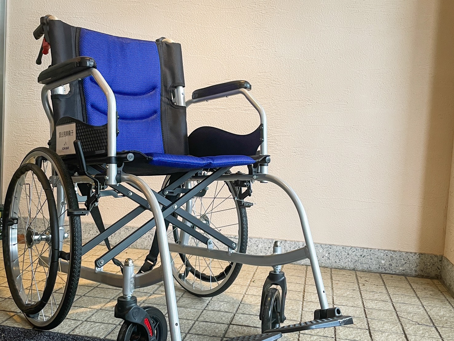 貸出用　車イス