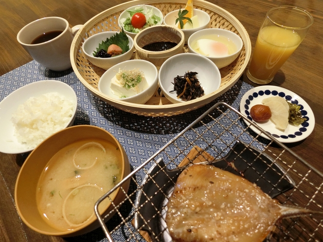 大人＿和朝食　Japanese Breakfast