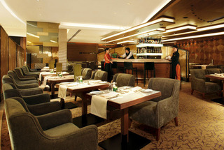 ロビーラウンジ　Lobby Lounge