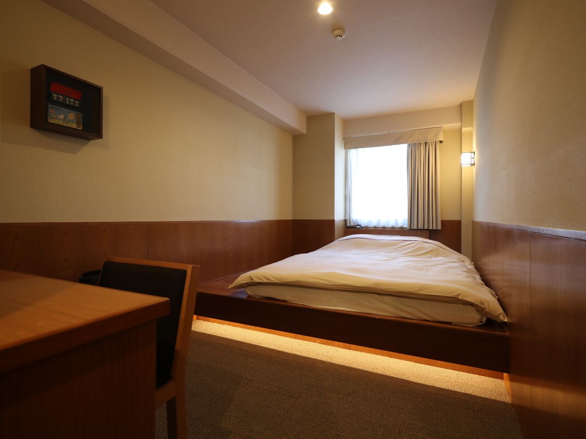 こあがりダブル◇禁煙◇18平米◇敷布団幅160cm◇靴を脱ぐコンセプト