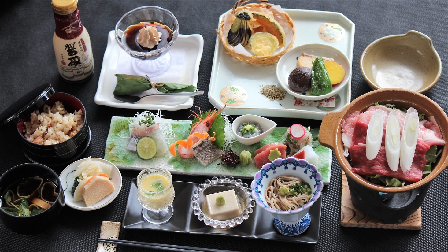 【1泊夕食付】朝食は市場で海鮮派？おしゃれカフェでブランチ派？それとも朝寝坊！？【朝食無し】