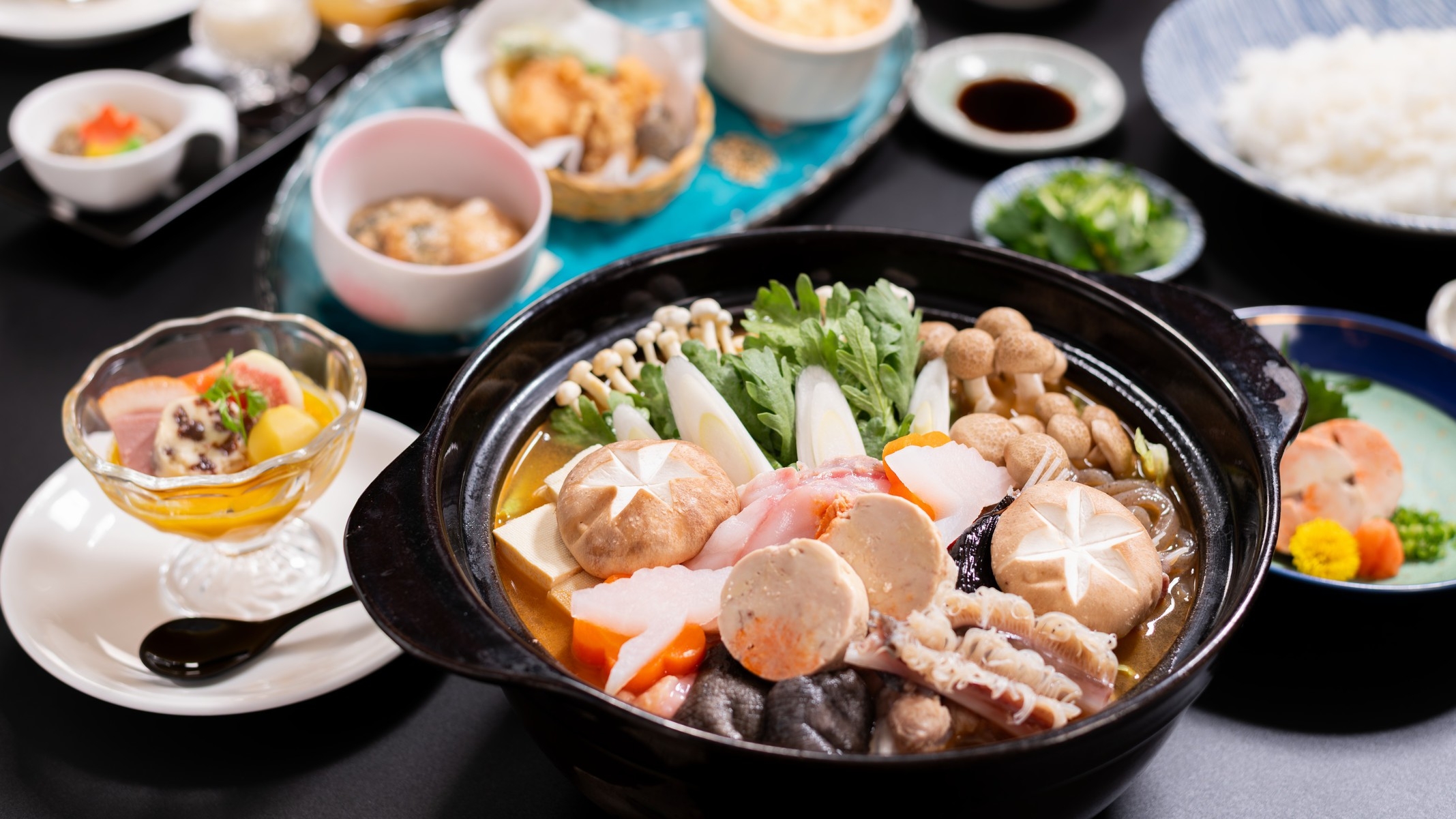 【名物あんこう鍋×温泉宿】会席料理で冬の味覚を満喫♪ゆったり温泉で癒される心あたたまる冬のグルメ旅
