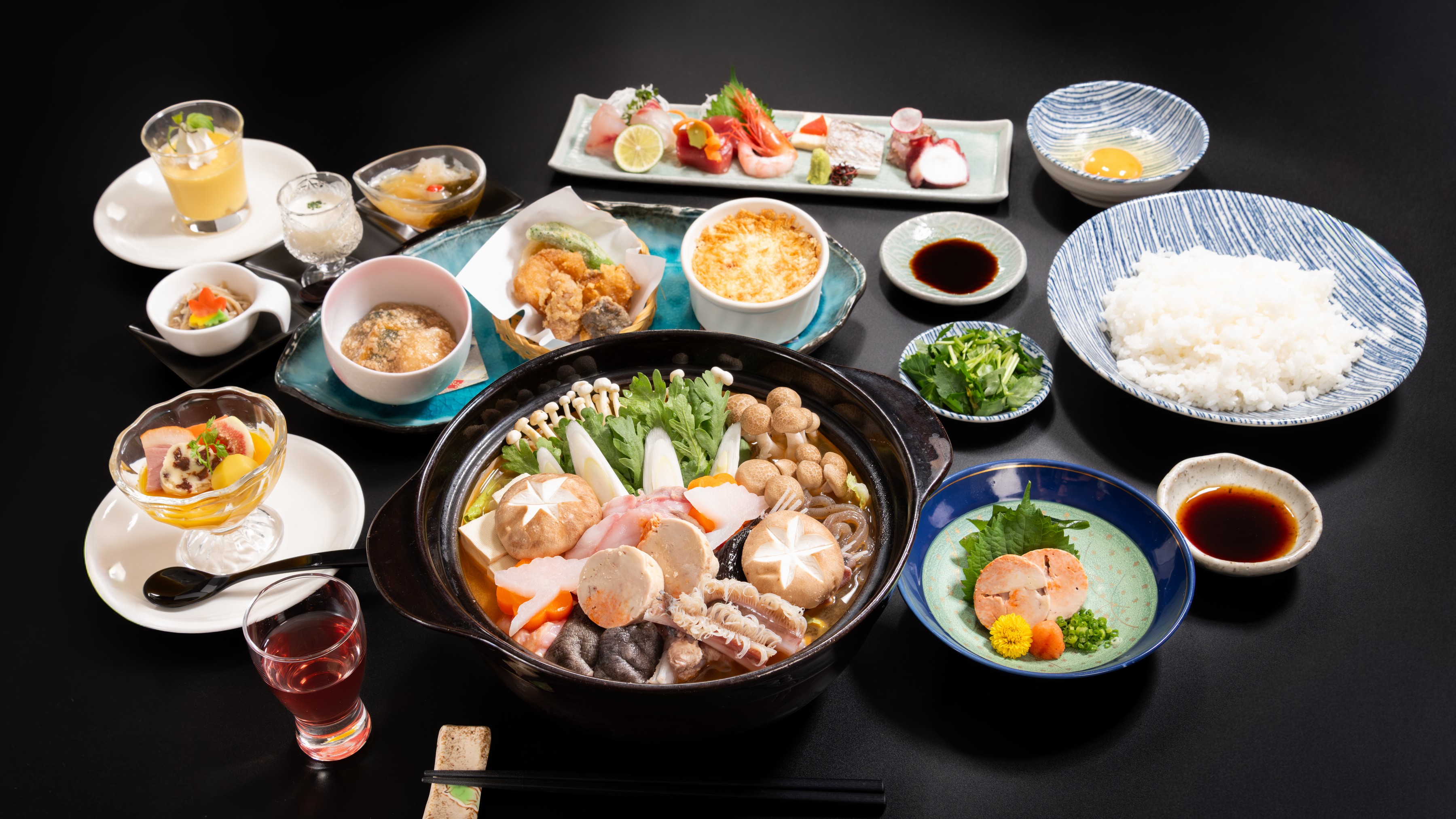 鮟鱇鍋コース　鍋の他あん肝、鮟鱇の唐揚げがつきます。