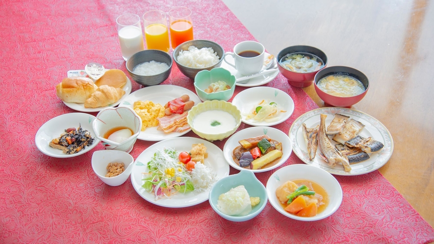 朝食バイキング